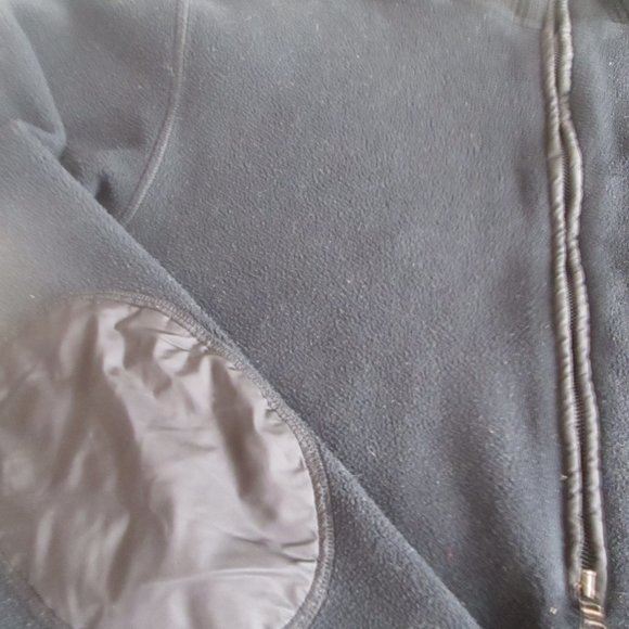 Prada black men's fleece sweater size large. - Picture 4 of 5